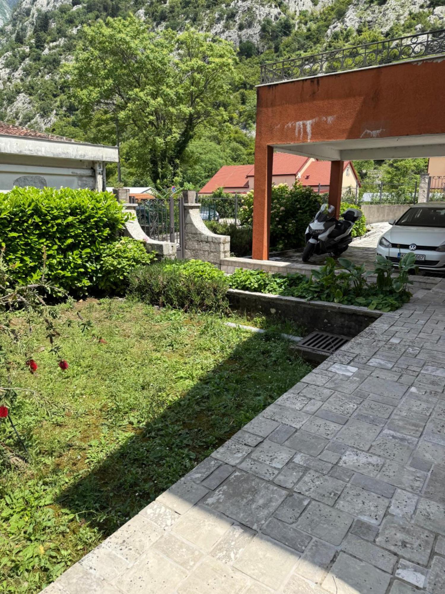 Apartment Atina كوتور المظهر الخارجي الصورة