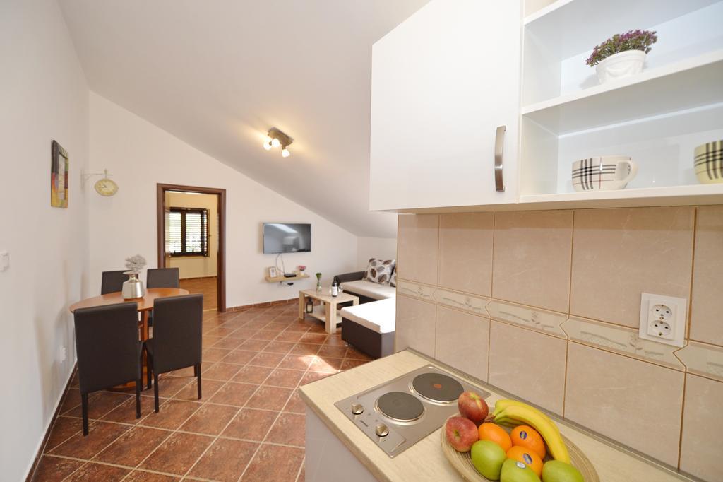Apartment Atina كوتور المظهر الخارجي الصورة